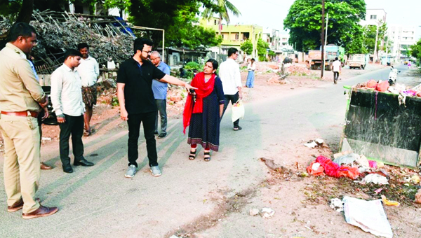 వ్యర్థాల తొలగింపులో అలసత్వం వద్దు