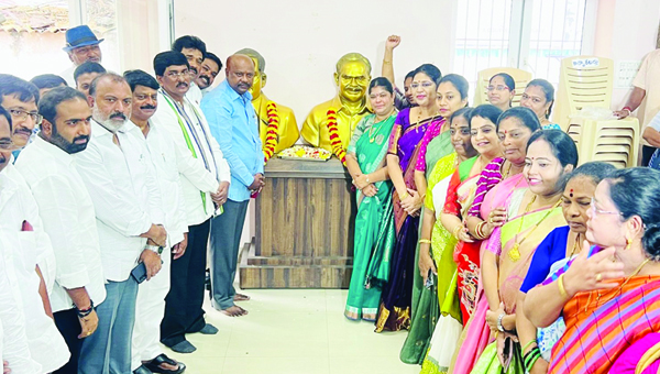 ఘనంగా వైసిపి ప్రభుత్వ నాలుగేళ్ల వేడుకలు