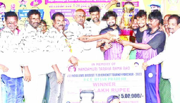 క్రికెట్‌ విజేత ఉత్తరప్రదేశ్‌ జట్టు