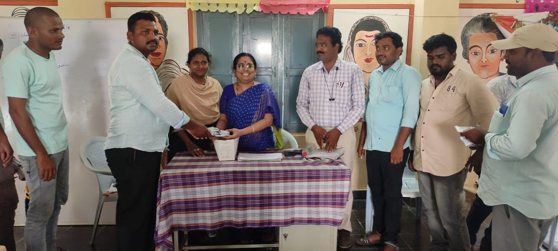 ఉపాధి కూలీలకు పనిదినాలు కల్పించాలి