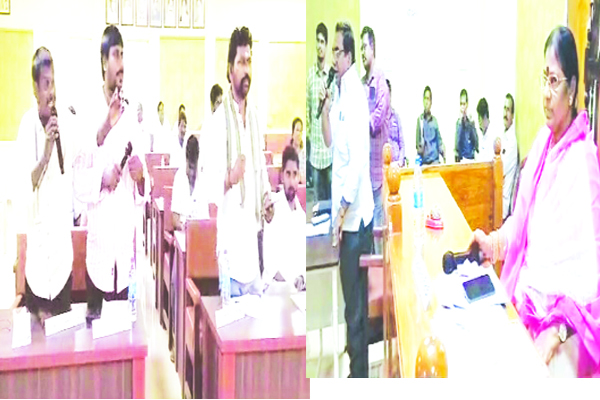 సమస్యలపై వైసిపి కౌన్సిలర్ల గరం.. గరం!