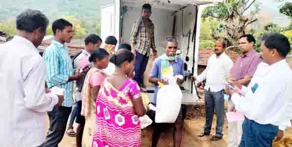 రేషన్‌ అక్రమాలపై రెవెన్యూ కొరడా!