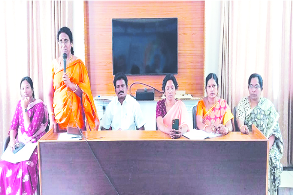 ధాన్యం కొనుగోలుకు మిల్లర్లు సహరించాలి