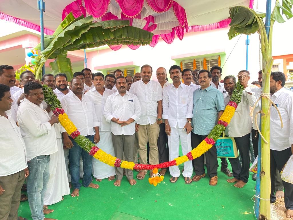  ప్రజలకు చేరువగా ప్రభుత్వ సేవలు : 'గడికోట'