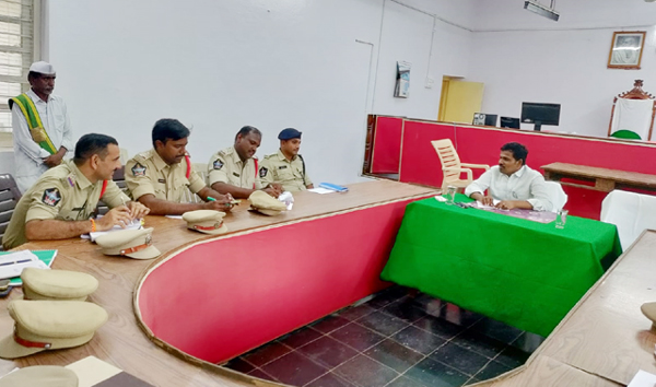 13 జాతీయ లోక్‌ అదాలత్‌ : జడ్జి కేశవ
