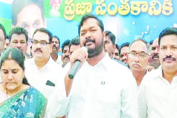 చంద్రబాబును నమ్మే పరిస్థితిలో ప్రజలు లేరు