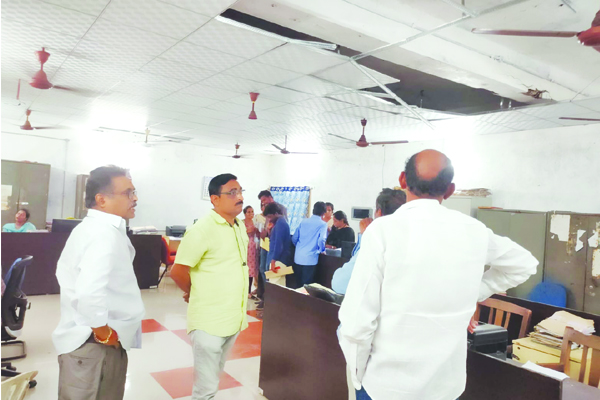 ఊడిపడిన సీలింగ్‌