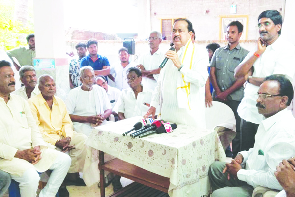 జగన్‌రెడ్డి ఆశీర్వదిస్తే జగ్గంపేట నుండే పోటీ చేస్తా