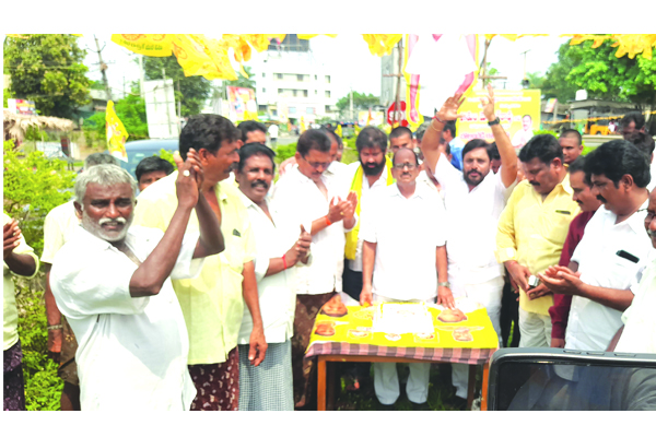 ఘనంగా ఎన్‌టిఆర్‌ జయంతి వేడుకలు