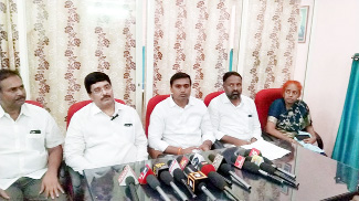 మాట్లాడుతున్న ఎపి ఉన్నత విద్యా మండలి చైర్మన్‌ ప్రొఫెసర్‌ హేమచంద్రరెడ్డి