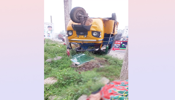 Lorry-collided-with-auto-Two-dead