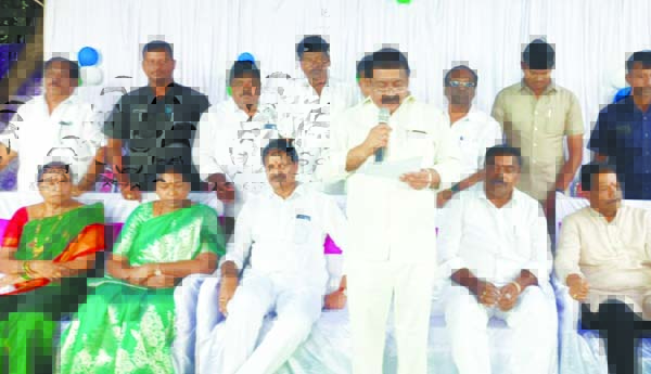 ప్రమాణ స్వీకారానికి భారీ ర్యాలీ