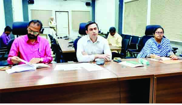 నాడు నేడు పనులు వేగవంతం చేయండి