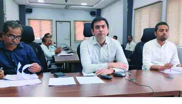 డి పట్టా లబ్ధిదారుల గుర్తింపు వేగవంతం చేయాలి