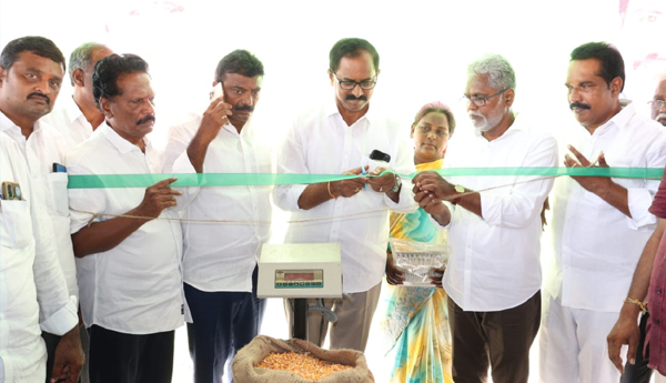 corn-purchage-center-open