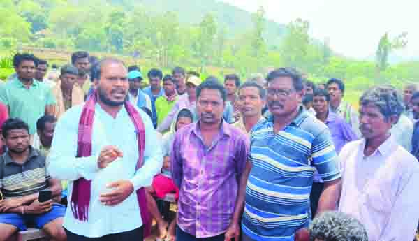 రక్తహీనతతో విద్యార్థిని మృతి