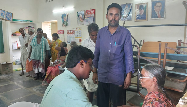 /Eye-Camp-courtesy-of-Kamakshi-Eyecare-Hospital