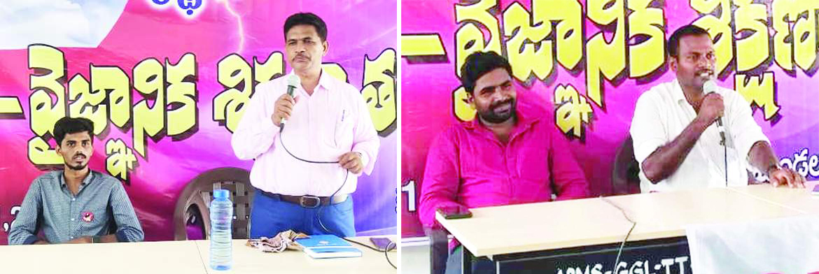 మాట్లాడుతున్న బడే సాహెబ్‌, ప్రజాశక్తి జనరల్‌ మేనేజర్‌ నరసింహ