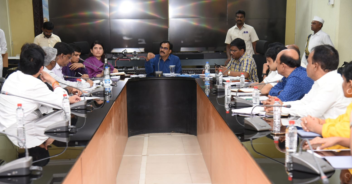 సిఆర్‌డిఎ పరిధిలో ఇళ్ల స్థలాల అభివృద్ధి వేగవంతం చేయాలి