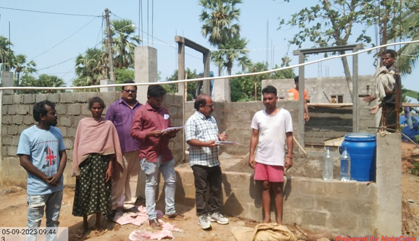 incomplete-houses-in-jilugumilli