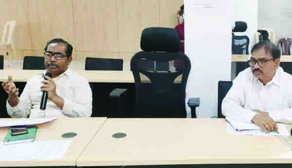 భూముల రీ సర్వే వేగవంతం