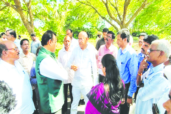 రైతులు ఆందోళన పడొద్దు