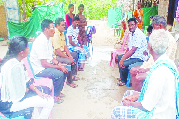 ఆత్మ హత్య చేసుకున్న కౌలు రైతు కుటుంబాన్ని ఆదుకోవాలి