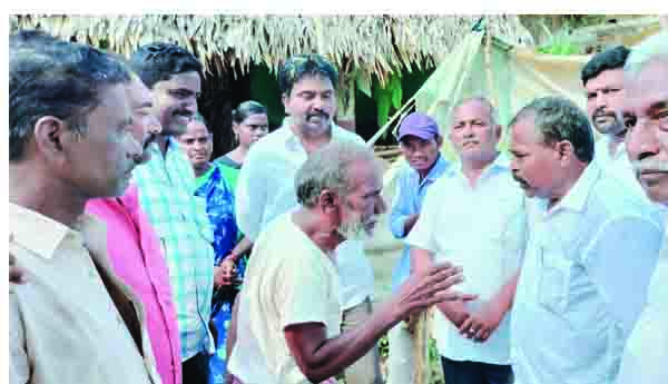 పేదలకు ప్రభుత్వం అండ
