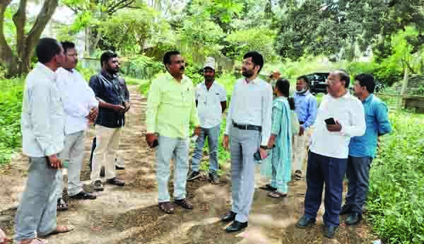 రైతు బజార్‌ పరిశీలన