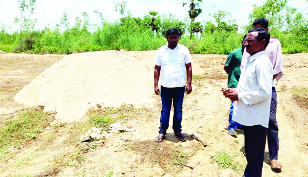 గుండాల ఇసుక డంపింగ్‌ యార్డ్‌ను తొలగించాలి