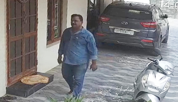 police-announcement-on-thief