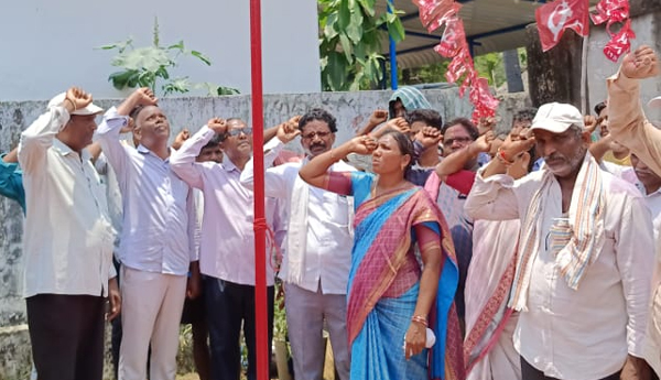 remembers-revolution-leaders