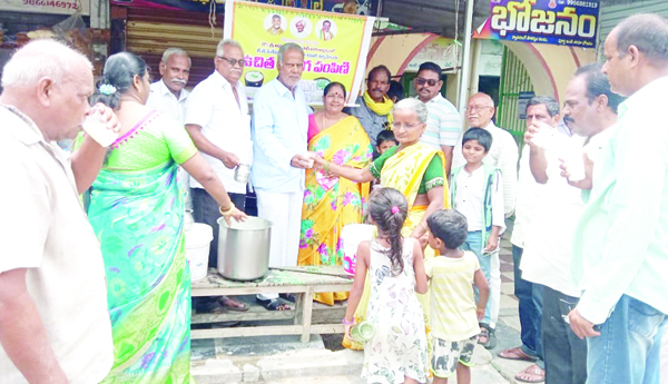 ఉచిత మజ్జిగ శిబిరం