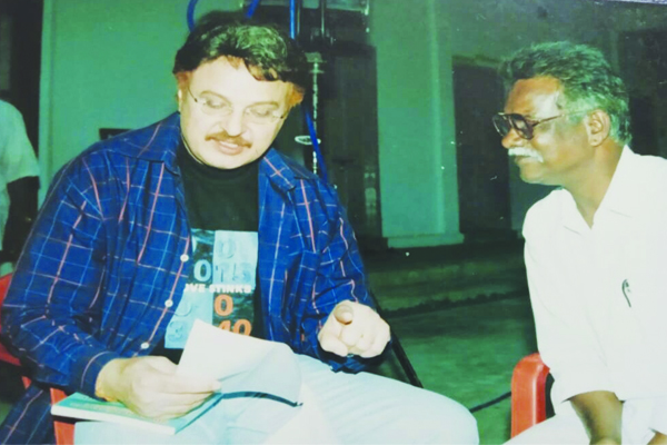 చెదరని చిరునవ్వు శరత్‌ బాబుకే సొంతం..