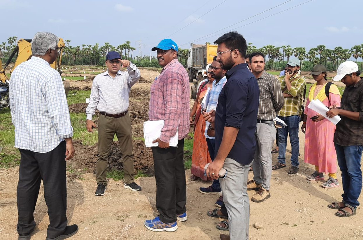 రాజధానిలో శరవేగంగా లే అవుట్‌ల అభివృద్ధి పనులు