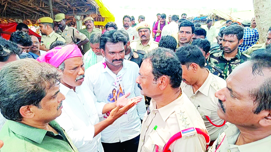 గుండిమెడ క్వారీలో అక్రమ తవ్వకాలు ఆపండి