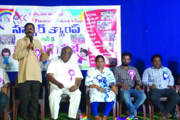 సమాజ వికాసం బాలల్లో ప్రతిబింబించాలి