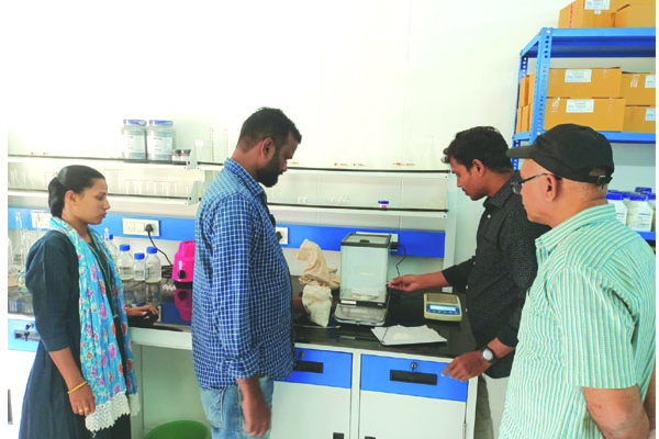 అగ్రి ల్యాబ్స్‌ సేవలు గగనం