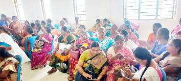 బదిలీల కౌన్సెలింగ్‌కు హాజరైన వైద్య సిబ్బంది