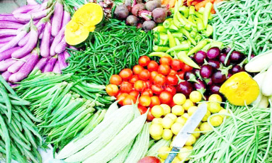 కొండెక్కిన కూరగాయల ధరలు  