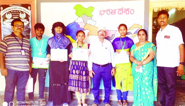 'జగనన్న ఆణిముత్యాలు' పురస్కారాలు ప్రదానం