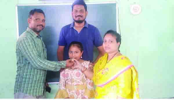 ఎపిఆర్‌ఎస్‌కు విద్యార్థి ఎంపిక