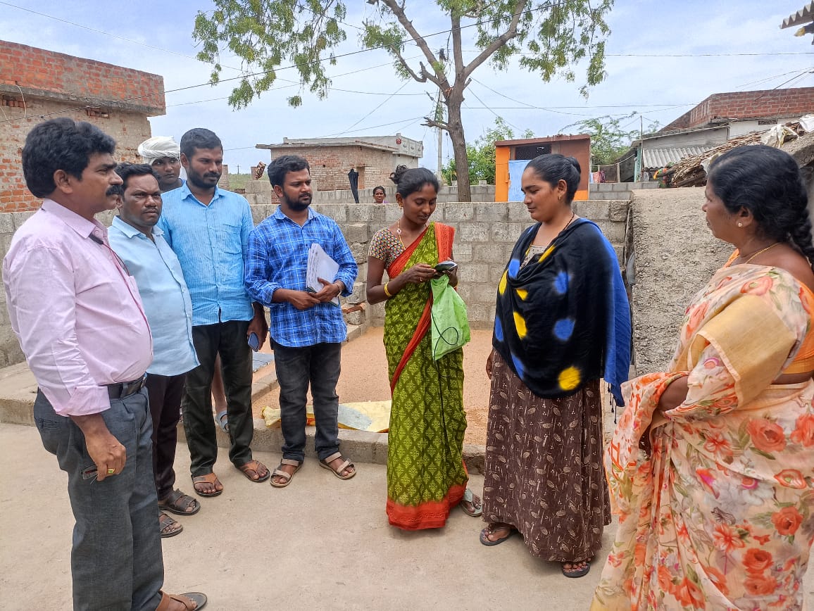 'జగనన్న సురక్ష'ను పూర్తి చేయాలి