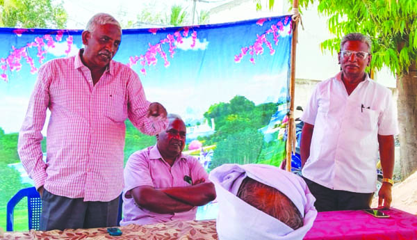 కామ్రేడ్‌ రాంబాబు సేవలు నిరుపమానం