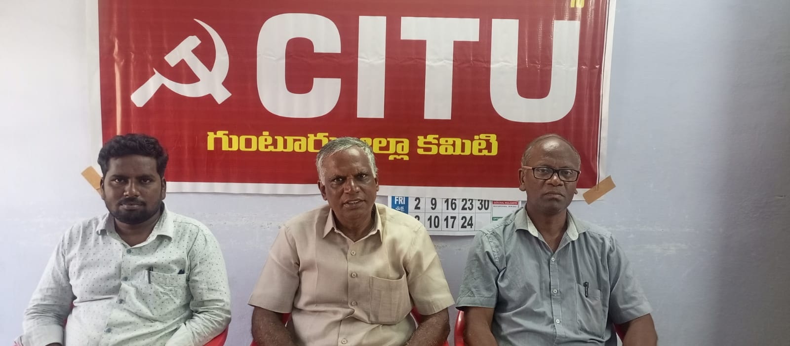 నిర్వాసితుల పోరాటానికి అండగా నిలుద్దాం