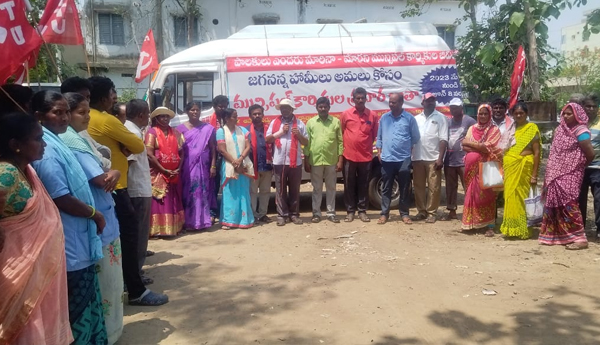 /Sanitation-workers-should-be-made-permanent-Umamaheswara-Rao