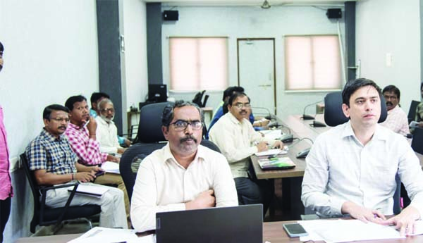 అసైన్డ్‌ భూముల పంపిణీకి సిద్ధం చేయాలి