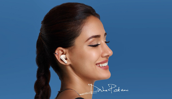 /Disha-Patani-is-the-brand-ambassador-of-Redmi