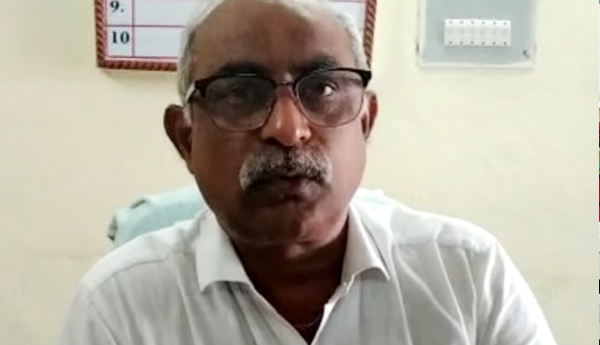 help-line-in-railway-station