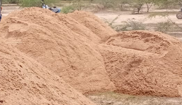 illegal-sand-storage